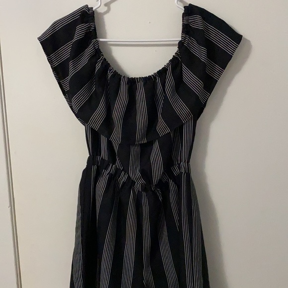 Black and white stripe off shoulder romper shorts - Picture 2 of 5